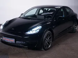 Schwarz Gebraucht 2022 Tesla Model 3 RWD Limousine | 25.999 € (Guter Preis)