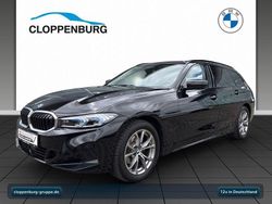 Schwarz Gebraucht 2023 BMW 320 Shadowline Kombi | 32.425 € (Fairer Preis)