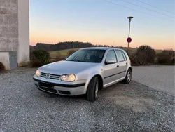 Silber Gebraucht 1999 VW Golf IV Limousine | 500 € (Guter Preis)