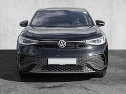 Grenadillschwarz metallic Gebraucht 2023 VW ID.5 Pro Performance SUV | 33.780 € (Guter Preis)