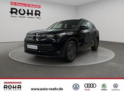 Schwarz Gebraucht 2024 VW Tiguan Life SUV | 33.740 € (Fairer Preis)
