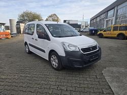Weiß Gebraucht 2015 Peugeot Partner Tepee Active Van / Kleinbus | 6.900 € (Superpreis)