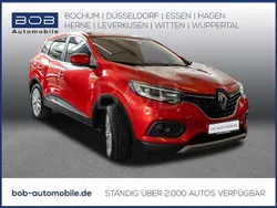 Rot Gebraucht 2019 Renault Kadjar LIMITED Deluxe SUV | 13.888 € (Fairer Preis)