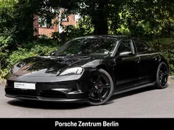 Tiefschwarzmetallic Gebraucht 2024 Porsche Taycan Chrono Limousine | 105.800 €