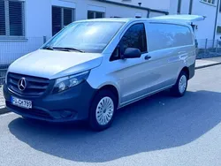 Silber Gebraucht 2020 Mercedes Vito Van / Kleinbus | 19.600 € (Fairer Preis)