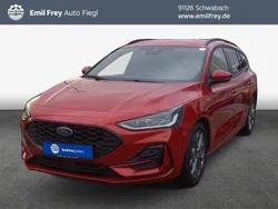 Fantastic red tc Gebraucht 2023 Ford Focus ST-Line Kombi | 20.890 € (Guter Preis)