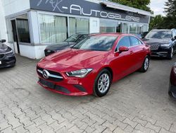 Rot Gebraucht 2019 Mercedes CLA180 Limousine | 19.990 € (Superpreis)
