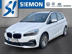 Weiss Gebraucht 2020 BMW 218 Active Tourer Sport Line Van / Kleinbus | 18.295 € (Etwas zu teuer)