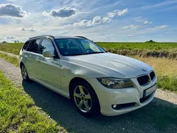 Weiß Gebraucht 2012 BMW 118 Kleinwagen | 9.200 € (Etwas zu teuer)
