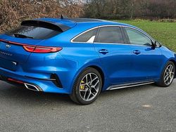 Blau Gebraucht 2020 Kia ProCeed Kombi | 18.000 € (Guter Preis)