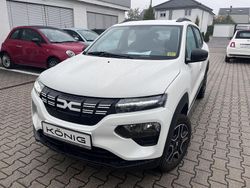 Kaolinweiß Gebraucht 2023 Dacia Spring Essentiel Kleinwagen | 12.998 € (Fairer Preis)