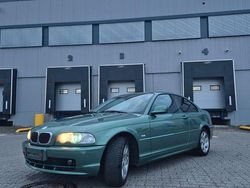Grün Gebraucht 2001 BMW 318 Sport Line Coupé | 3.600 € (Fairer Preis)