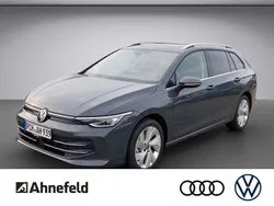 Delfingrau Gebraucht 2024 VW Golf VIII Style Kombi | 38.400 €