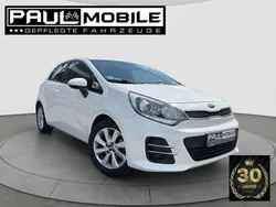Weiß Gebraucht 2016 Kia Rio Kleinwagen | 13.389 € (Etwas zu teuer)