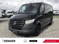 Schwarz Gebraucht 2023 Mercedes Sprinter Van | 38.021 € (Fairer Preis)