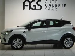 Weiss Gebraucht 2023 Renault Captur Evolution SUV | 22.999 € (Fairer Preis)
