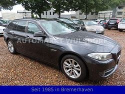 Grau Gebraucht 2013 BMW 520 Shadowline Kombi | 13.450 € (Fairer Preis)