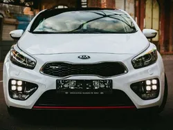 Weiß Gebraucht 2015 Kia ProCeed GT-Track Kleinwagen | 9.300 € (Guter Preis)