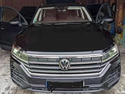 Schwarz Gebraucht 2021 VW Touareg Basis SUV | 33.000 € (Guter Preis)