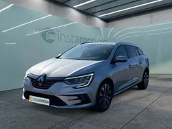 Grau Gebraucht 2023 Renault Mégane IV Techno Van / Kleinbus | 21.790 € (Fairer Preis)