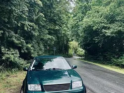 Grün Gebraucht 2000 VW Bora Limousine | 1.600 € (Fairer Preis)