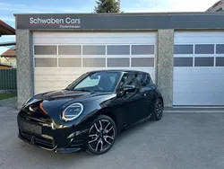 Midnightblack Neu 2025 Mini Cooper SE Kleinwagen | 35.999 € (Teuer)