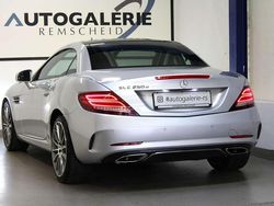 Iridiumsilber metallicl Gebraucht 2016 Mercedes SLC250 AMG line Cabrio | 34.990 €