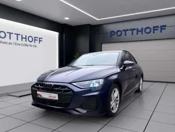 Navarrablau metallic Gebraucht 2024 Audi A3 Sportback S-Line Limousine | 36.750 € (Superpreis)