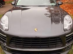 Grau Gebraucht 2018 Porsche Macan SUV | 34.000 € (Guter Preis)