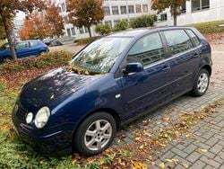 Blau Gebraucht 2005 VW Polo Kleinwagen | 1.500 € (Fairer Preis)