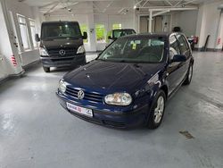 Blau Gebraucht 2002 VW Golf IV Limousine | 4.990 € (Teuer)