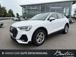 Weiß Gebraucht 2021 Audi Q3 Performance SUV | 31.900 € (Fairer Preis)