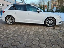 Weiß Gebraucht 2015 Audi A3 Ambiente Limousine | 16.100 € (Fairer Preis)