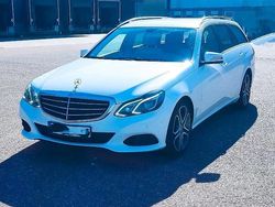 Weiß Gebraucht 2015 Mercedes E220 Kombi | 11.200 € (Fairer Preis)