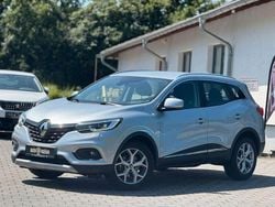 Grau Gebraucht 2019 Renault Kadjar LIMITED SUV | 15.500 € (Guter Preis)