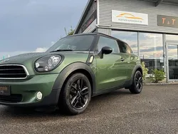 Grün Gebraucht 2015 Mini Cooper D Paceman SUV | 9.990 €