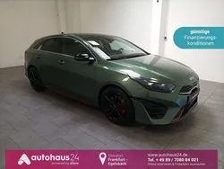 Grün Gebraucht 2023 Kia ProCeed Kleinwagen | 29.970 € (Fairer Preis)