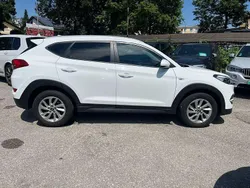 Weiß Gebraucht 2018 Hyundai Tucson Classic SUV | 16.900 € (Fairer Preis)