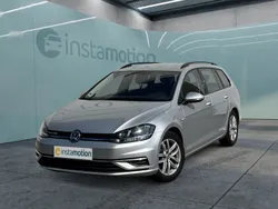 Silber Gebraucht 2019 VW Golf Sportsvan Comfortline Van / Kleinbus | 15.800 € (Guter Preis)