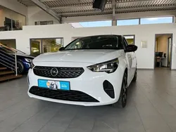 Weiß Gebraucht 2023 Opel Corsa-e Elegance Kleinwagen | 18.999 € (Guter Preis)