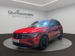 Rot Gebraucht 2023 VW Tiguan Sportline SUV | 32.777 € (Fairer Preis)