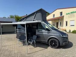 Grau Gebraucht 2022 VW T6.1 California Van | 67.990 € (Teuer)