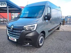 Grau Gebraucht 2023 Renault Master Van | 31.990 € (Etwas zu teuer)