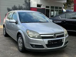 Silber Gebraucht 2005 Opel Astra Edition Limousine | 1.500 € (Superpreis)