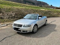Silber Gebraucht 2003 Audi A4 Cabriolet S-Line Cabrio | 2.600 € (Guter Preis)