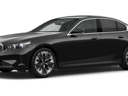 Schwarz Gebraucht 2024 BMW i5 Comfort Edition Limousine | 67.655 €