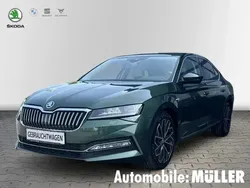 Gruen Gebraucht 2019 Skoda Superb LAURIN & KLEMENT Limousine | 32.320 € (Etwas zu teuer)