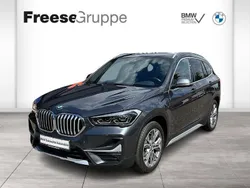 Grau Gebraucht 2021 BMW X1 xLine SUV | 19.990 € (Guter Preis)