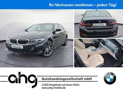 Schwarz Gebraucht 2022 BMW 330 Sport Line Limousine | 36.930 € (Etwas zu teuer)