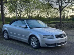 Grau Gebraucht 2003 Audi A4 Cabriolet Cabrio | 3.500 € (Fairer Preis)